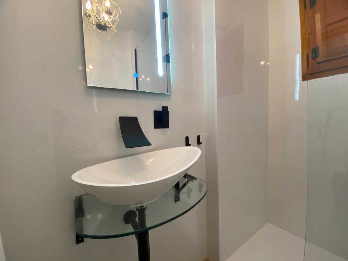 El Patio De San Pablo - Apartamento De Lujo En El Centro Con Parking Gratis Salamanca Exterior foto